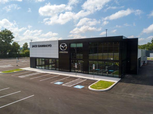 Dealership gallery photo 1